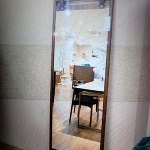 까사미아 헤링본 시리즈, 침대(영국제 매트리스 포함), 협탁, 옷수납장, 6인용 식탁 및 의자 세트 판매