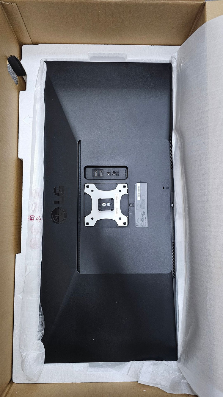 LG/34WL500/모니터/카멜/모니터암/와이드모니터 이미지