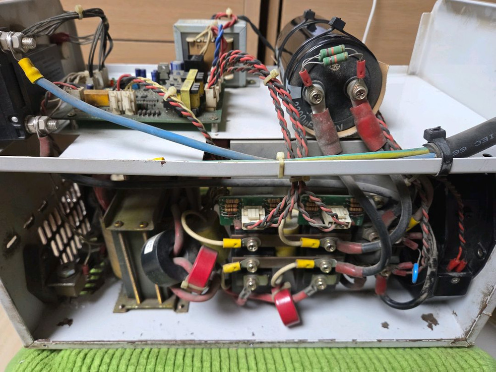 마징가 인버터 아크용접기 250A--6