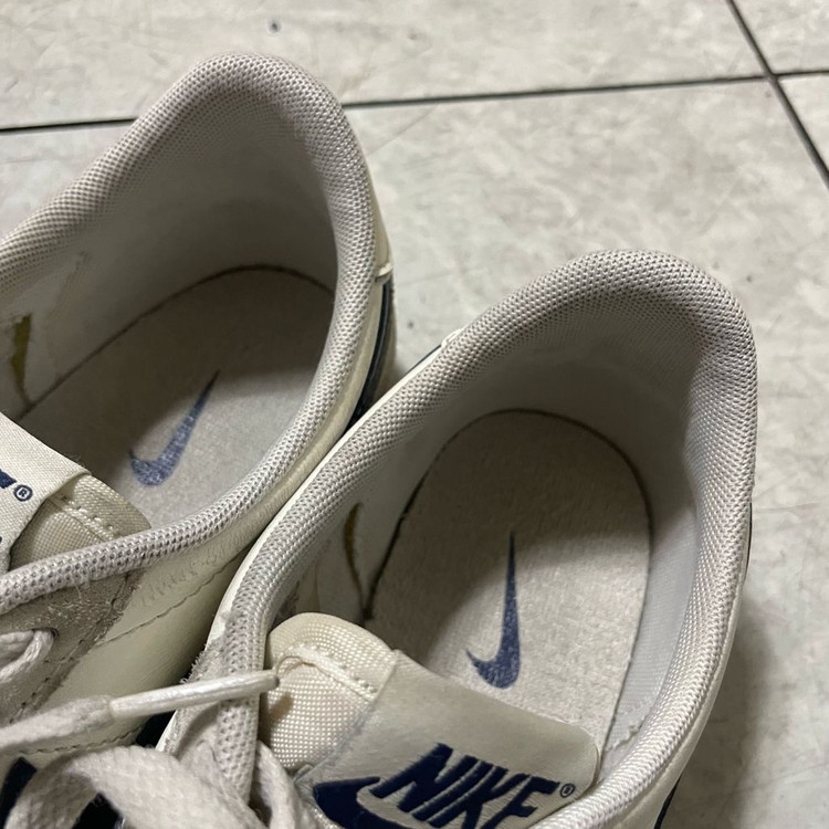 나이키 킬샷 2 스니커즈 250 이미지