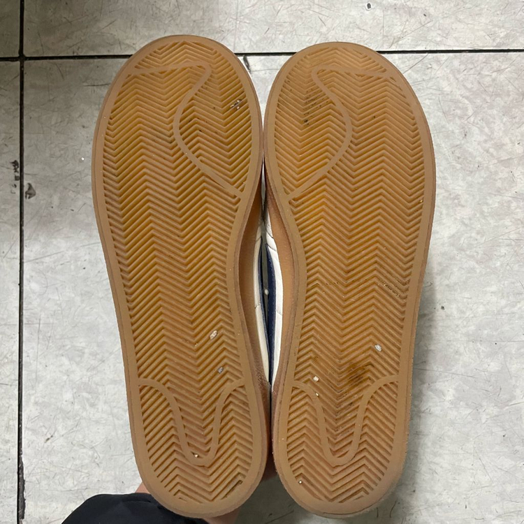 나이키 킬샷 2 스니커즈 250 이미지