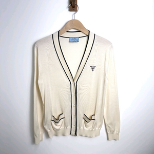 프라다 로고 자수 가디건 38사이즈