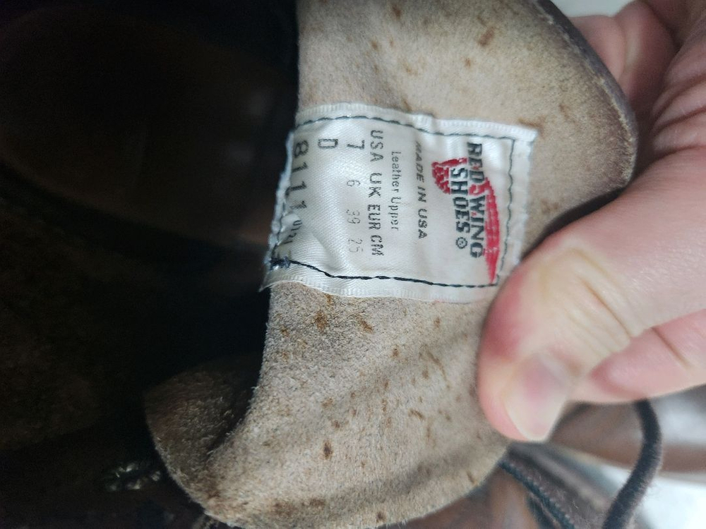 레드윙 아이언레인저 8111 250 7D 사이즈 이미지