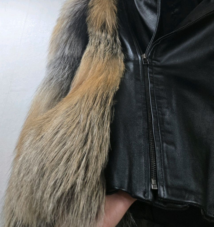 골드 사가폭스 가죽자켓 이미지