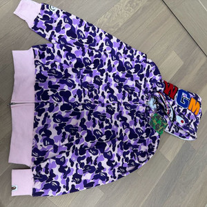 베이프 후드집업 이미지