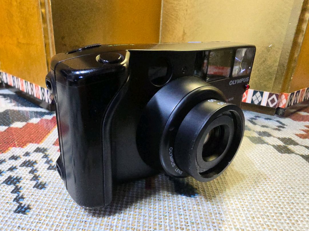 올림푸스 AZ-1ZOOM 자동필름카메라 이미지