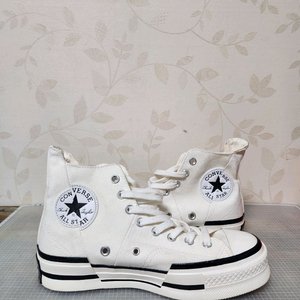 컨버스 척테일러 올스타 하이 플랫폼 아이보리