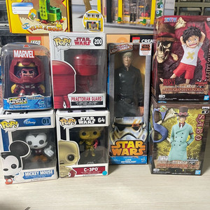 각종 피규어 판매합니다.