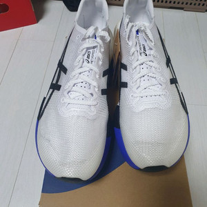 새상품 메타스피드 엣지 코발트블루 265m