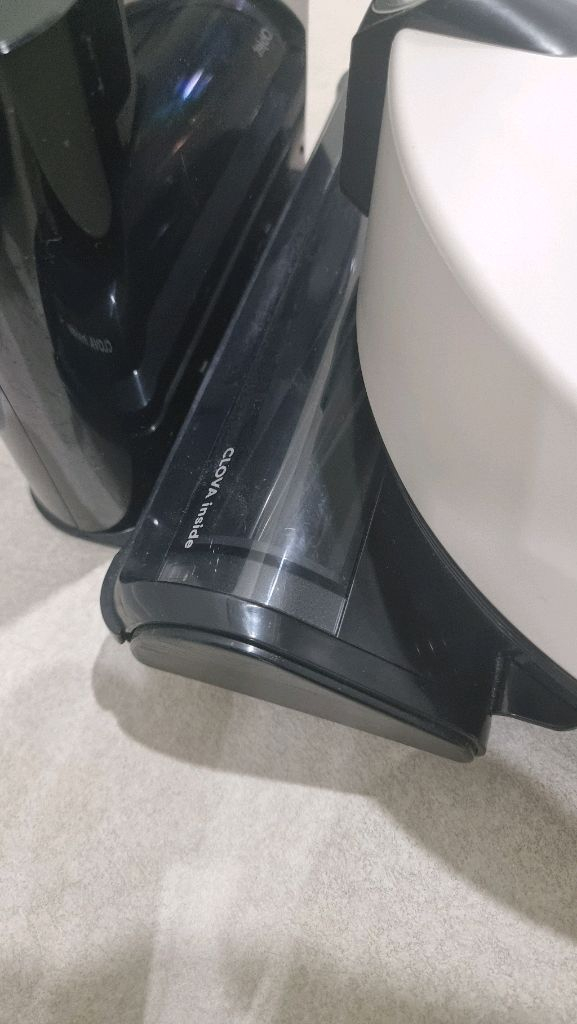 LG오브제 로봇청소기 R9 M9 2개 일괄 판매 입니다--6