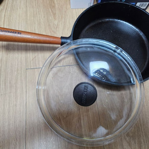 스켑슐트 인덕션 트래디셔널 깊은 프라이팬 + 내열 유리뚜껑