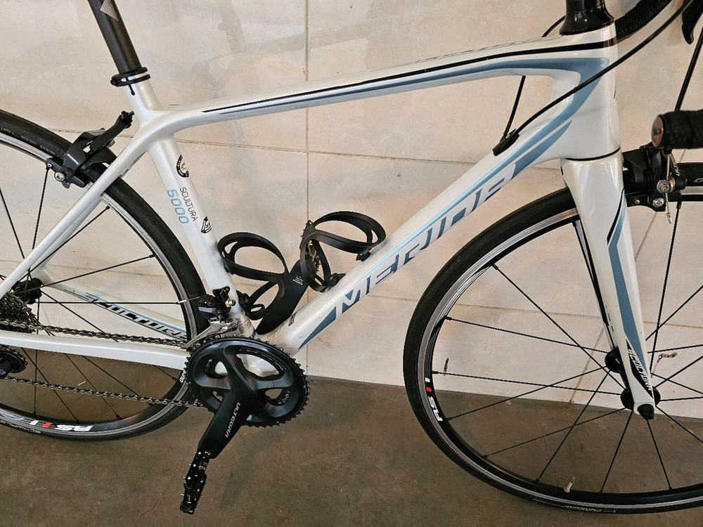 메리다 스컬트라 5000 풀카본 울테그라 22단 로드자전거 XS(47)사이즈--2