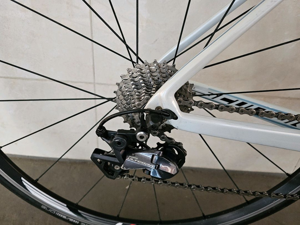 메리다 스컬트라 5000 풀카본 울테그라 22단 로드자전거 XS(47)사이즈--5