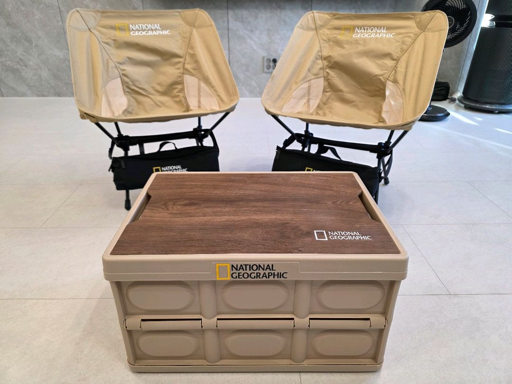 내셔널지오그래픽 캠핑의자 2개 + 폴딩박스--1