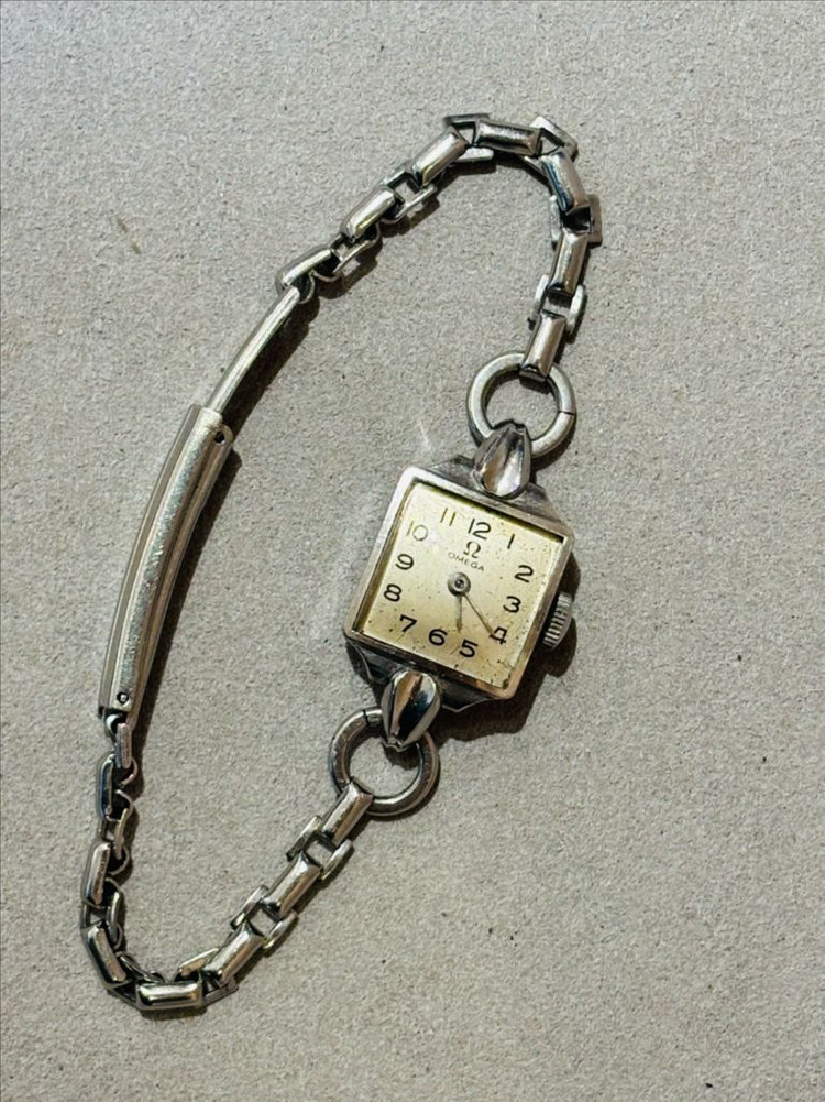 오메가 여성용 빈티지 수동시계 이미지