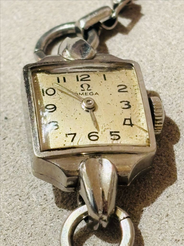 오메가 여성용 빈티지 수동시계 이미지