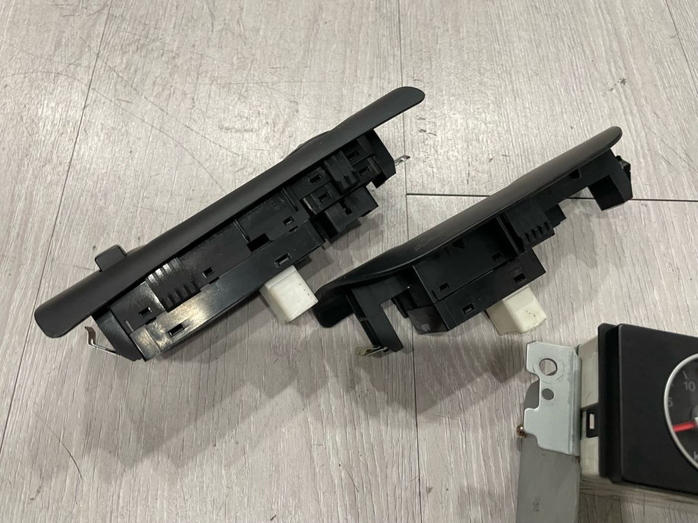 투스카니 파츠 (3구 게이지) 이미지