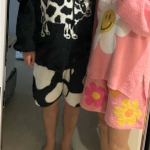 워글위글 수면잠옷 홈웨어 남녀공용 미사용