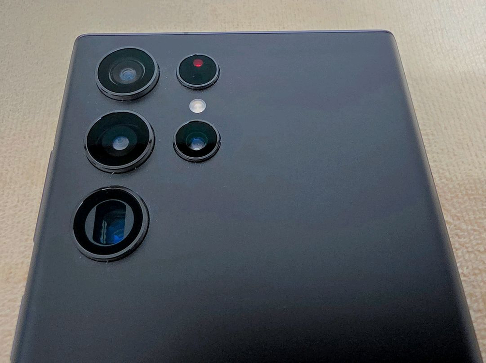 특S급]갤럭시 S22울트라 블랙 256G 무잔상 신품 컨디션--2