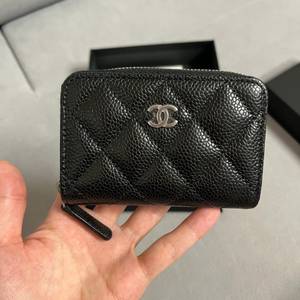 샤넬 클래식 지퍼돌이 은장 미개봉 새상품(26.01 구입)