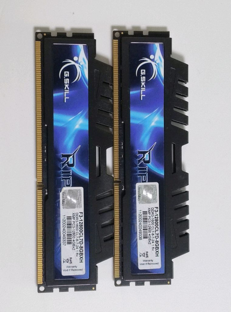 DDR3-12800 8GB 메모리 2개 세트 이미지