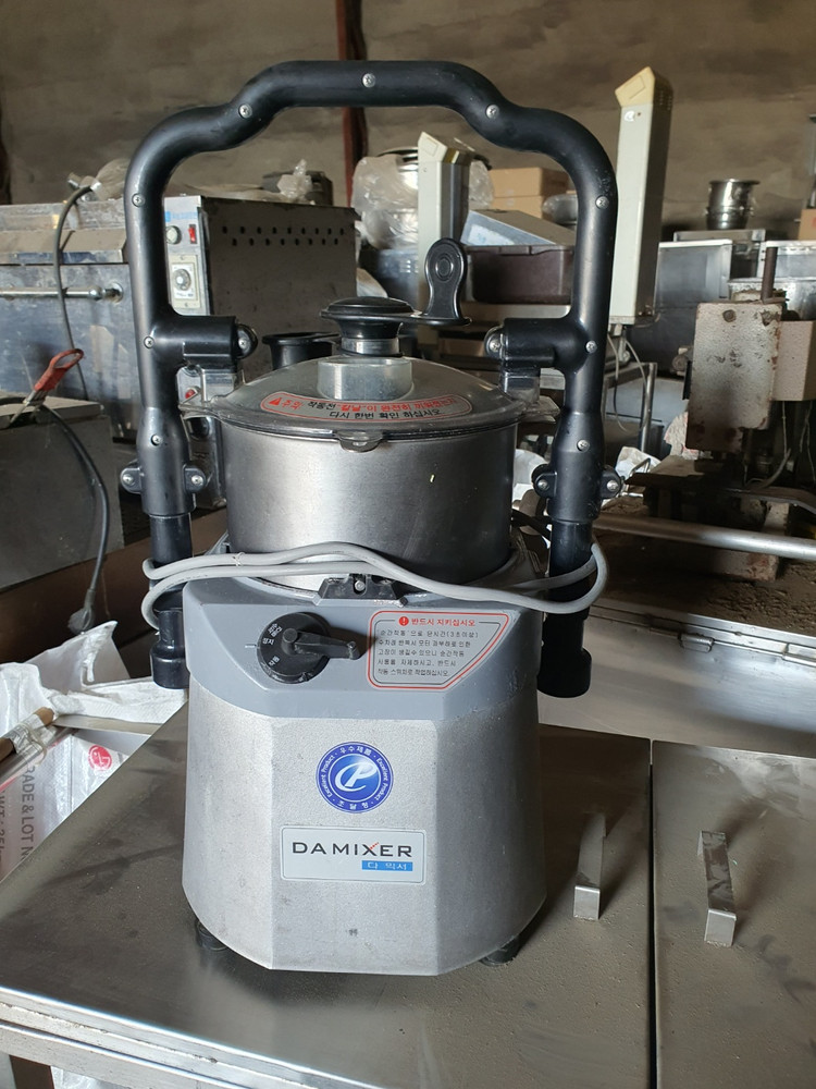 화진정공다믹서기...할데vcm61..할데vcm41..분쇄기..대형믹서기.. 이미지