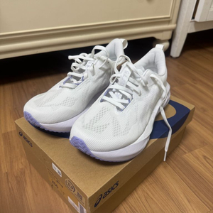 아식스 노바블라스트5