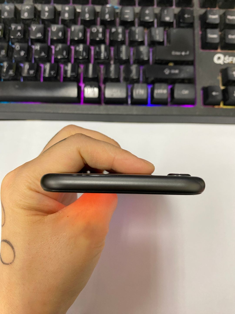 아이폰8 256GB 특SSS급 배터리100% 레트로감성 사진폰 인스타 카메라폰 057542--3