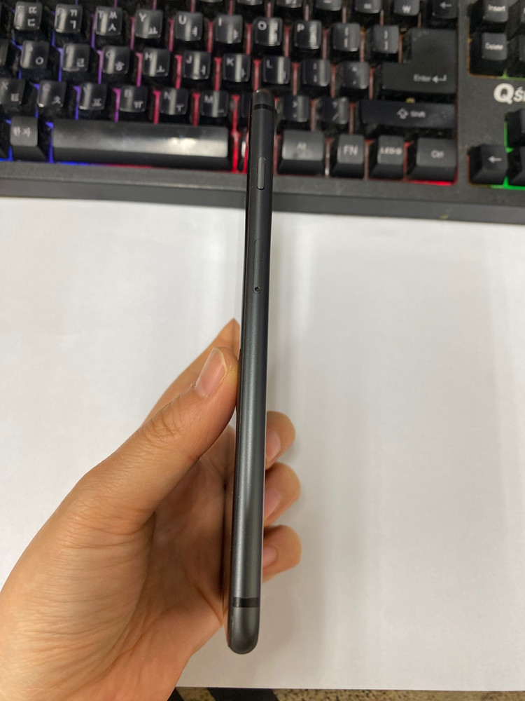 아이폰8플러스 아이폰8+ 스그 256GB 배터리100% 레트로감성 사진폰 인스타 카메라폰 087161--5