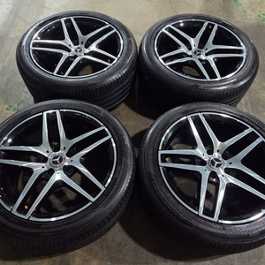 벤츠 W222 S클래스AMG 19인치 정품 휠타이어 이미지