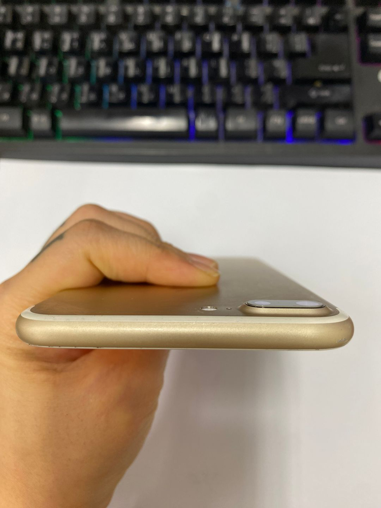 아이폰7플러스 7+ 골드 외관 A급 256GB 배터리100% 감성인스타 카메라폰 사진폰 205903--3