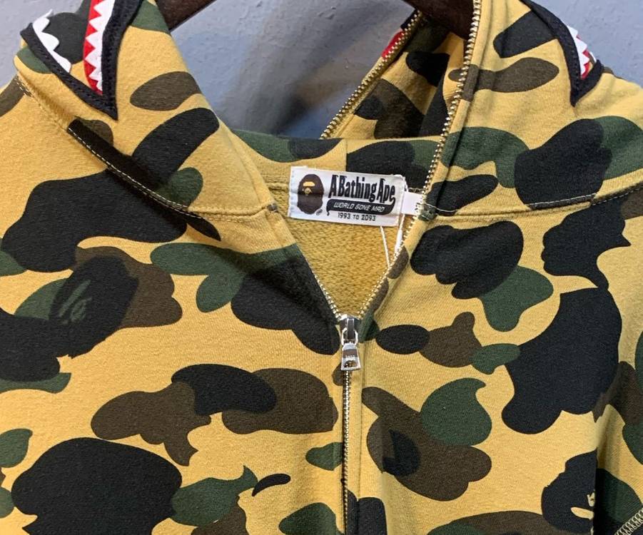 Bape 샤크 후드 집업 카모 이미지
