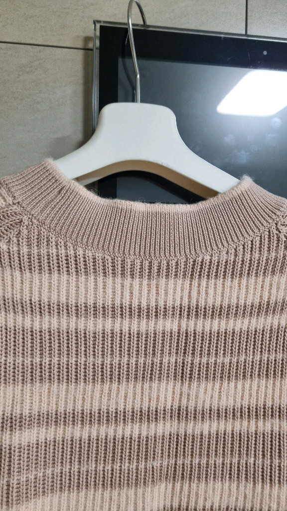 코스COS 알파카 혼용 베스트--2