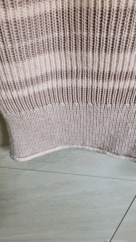 코스COS 알파카 혼용 베스트--3