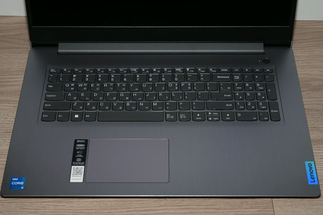 레노버 아이디어패드 slim 3 17aba7 17인치 이미지