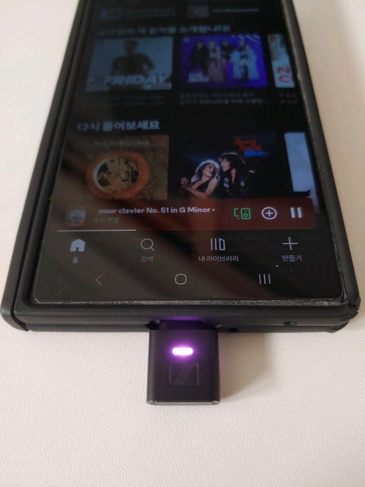 젠하이저 모멘텀 True Wireless 3 이어폰 + BTD-700 이미지