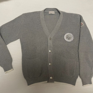 몽클레어 니트 가디건 10세