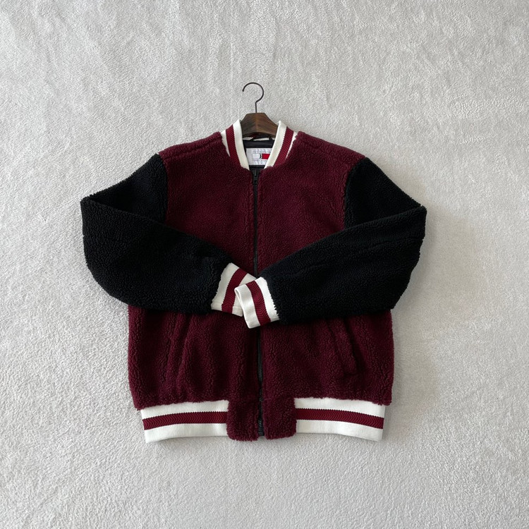 M 타미힐피거 X 루이스해밀턴 후리스 자켓 이미지