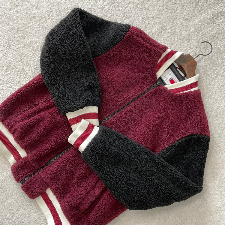 M 타미힐피거 X 루이스해밀턴 후리스 자켓 이미지