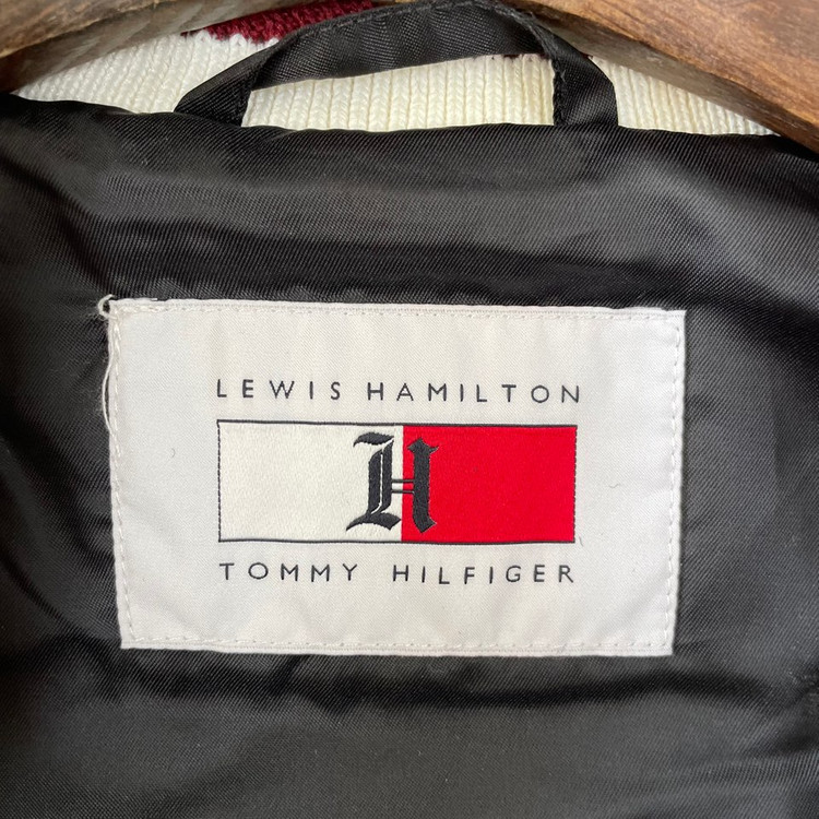 M 타미힐피거 X 루이스해밀턴 후리스 자켓 이미지