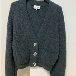 가니 쥬얼버튼 울 가디건