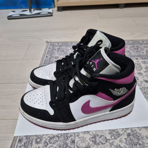 나이키 조던1 미드 캑터스플라워 235