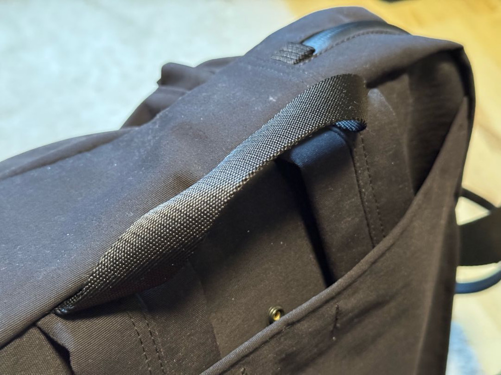 룰루레몬 가방(브리프케이스&백팩 겸용) 이미지