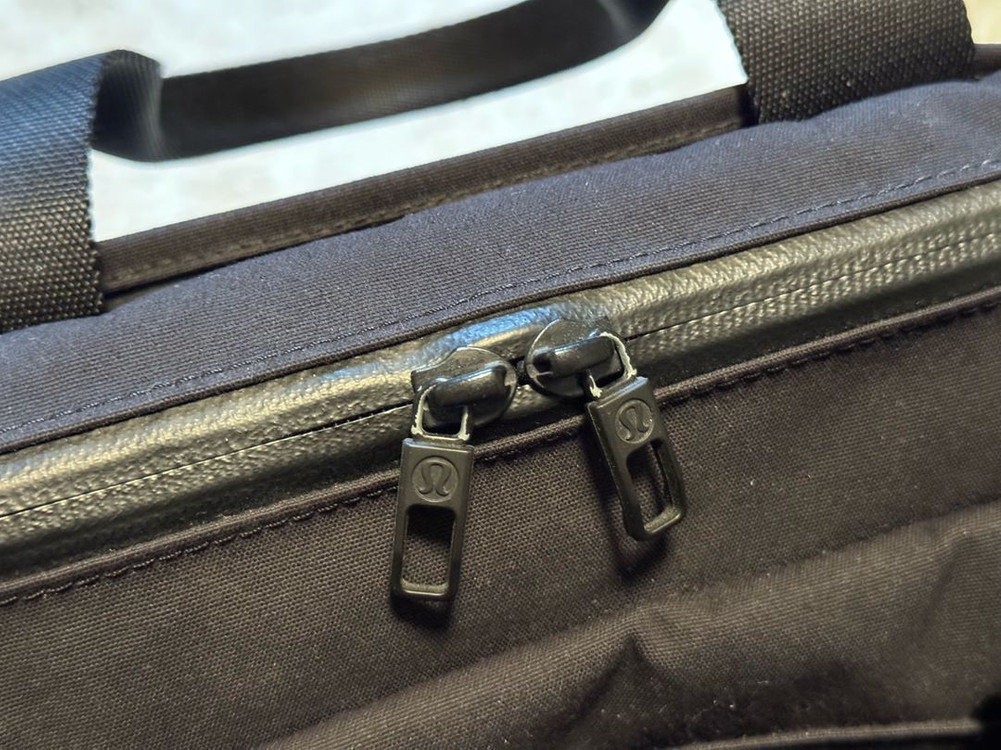 룰루레몬 가방(브리프케이스&백팩 겸용) 이미지