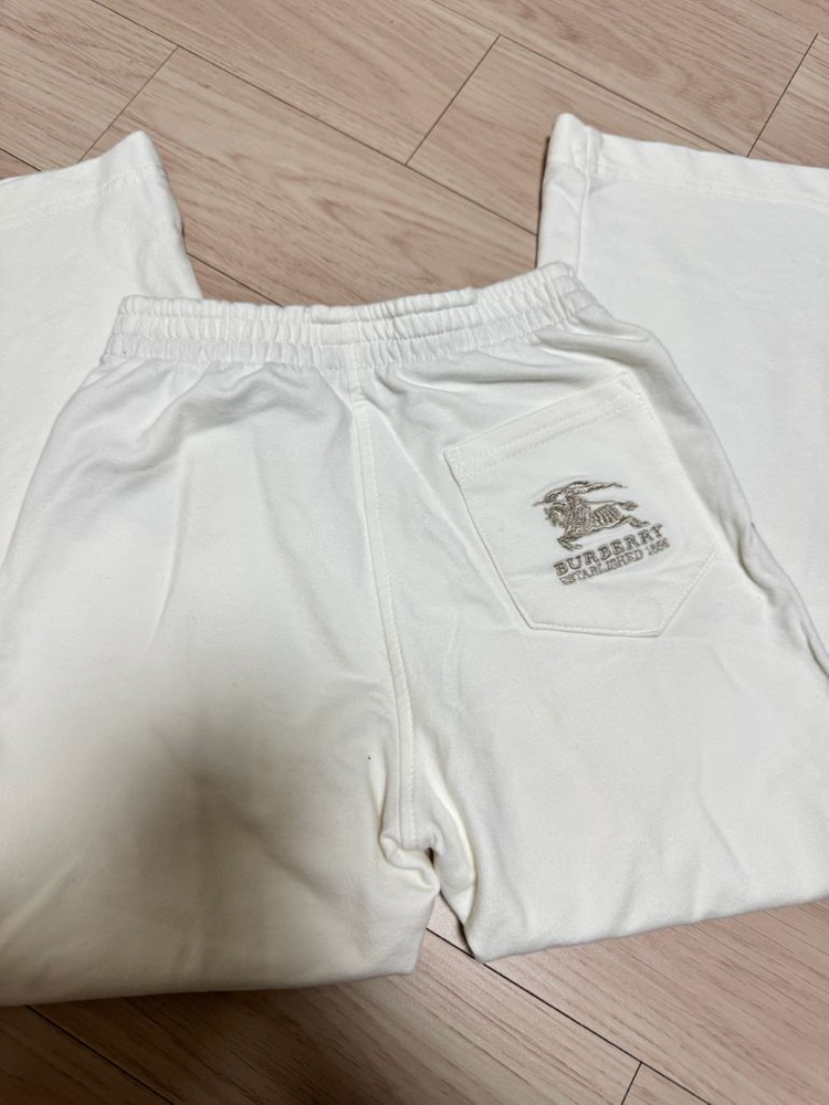 버버리키즈 여아셋업 4y--2