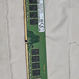 삼성 DDR4 16GB 메모리 2666v