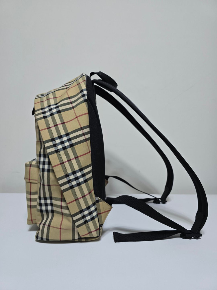 버버리 빈티지 체크 백팩 8084113 이미지