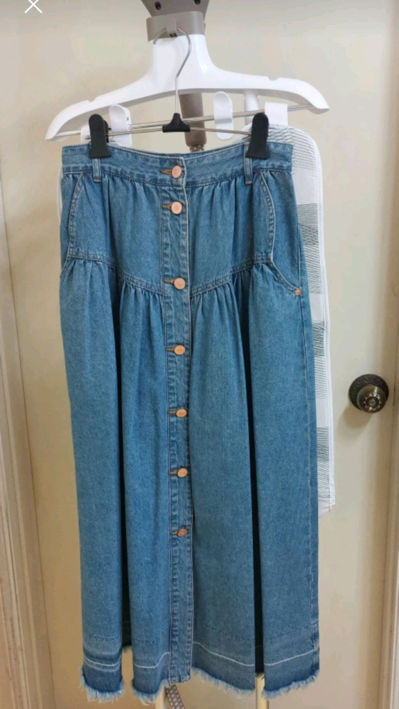 럭키슈에뜨 데님 스커트--1