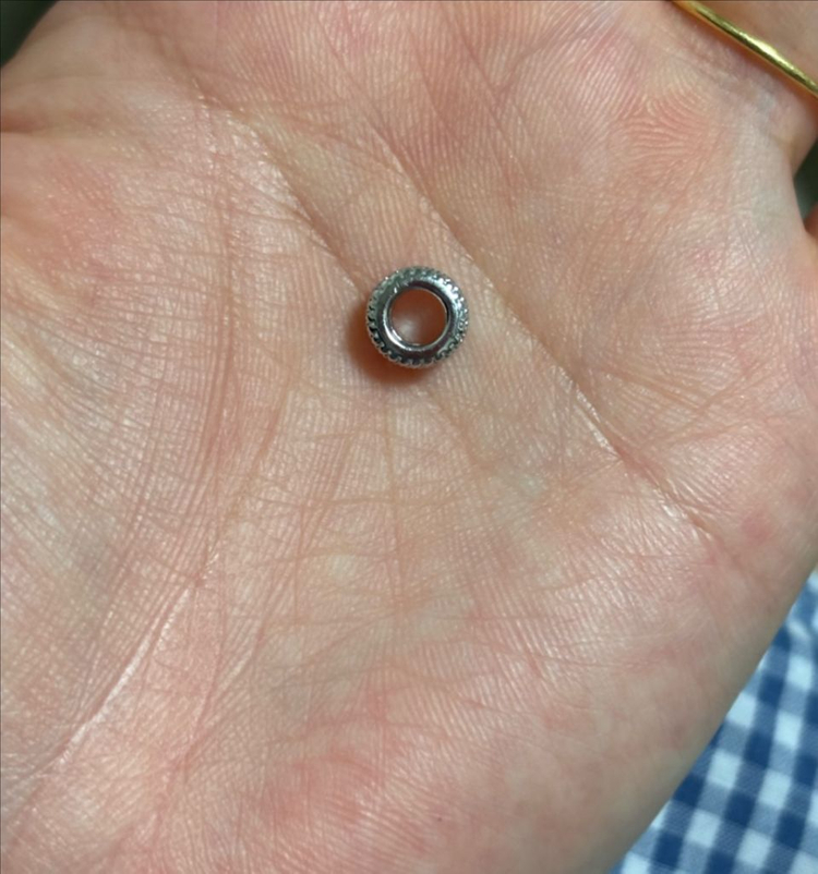 [새제품] 14k 원통 펜던트 랩다이아 화이트골드 이미지