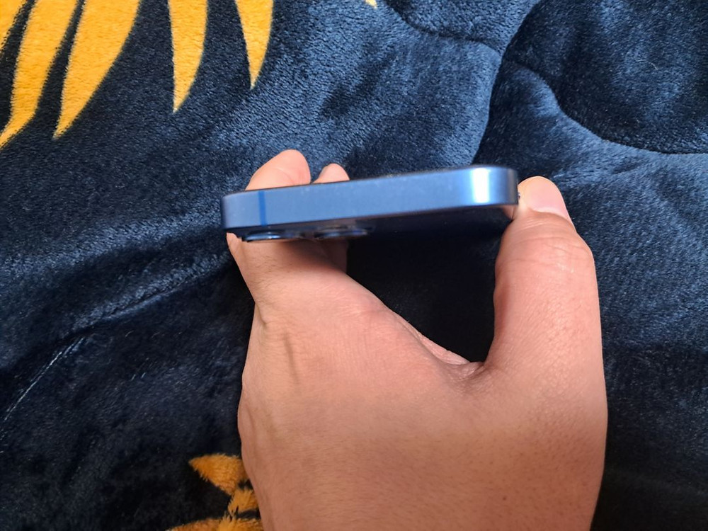 아이폰13 미니 블루 128g--2